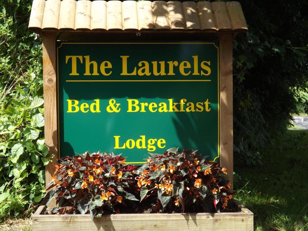 The Laurels Bed & Breakfast Lodge Omagh Esterno foto